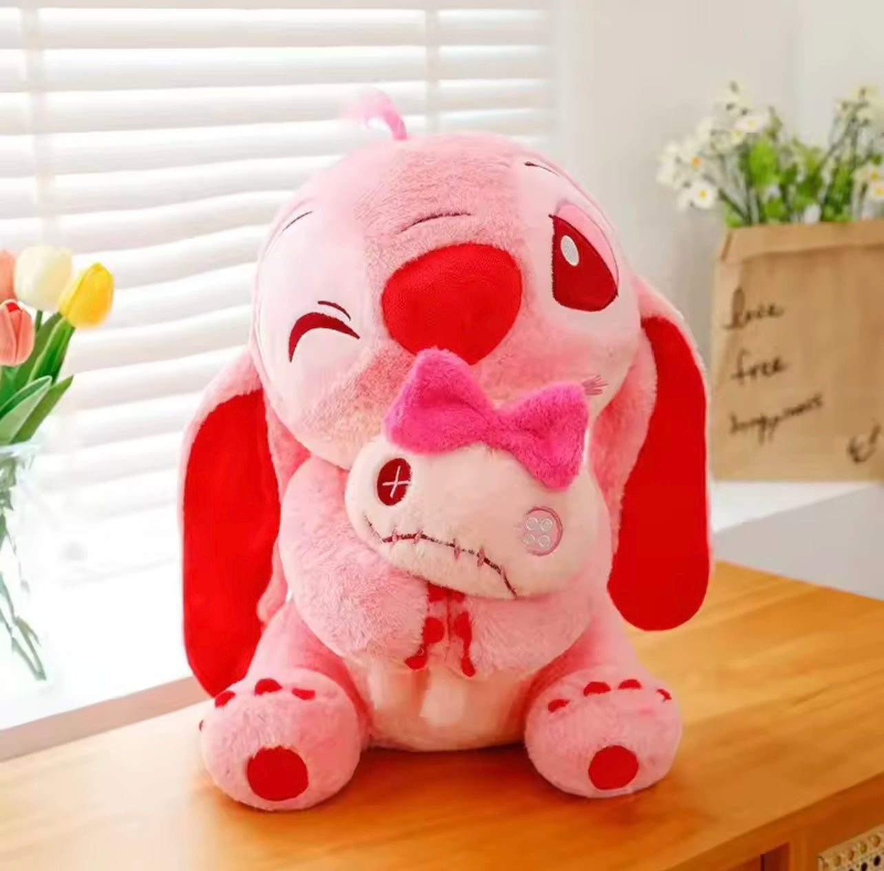 Stitch Hug Scrump